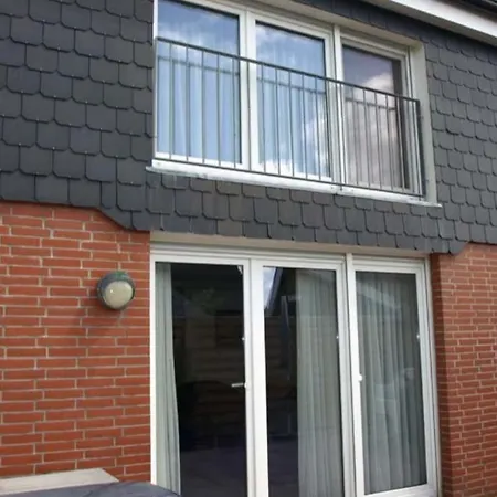 Kampweg 28 *